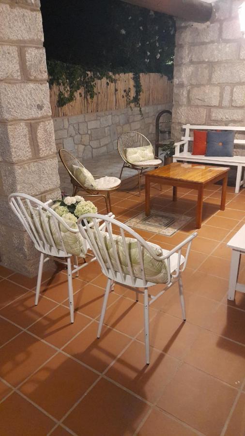 Casa Rural El Abuelo Arturo Becerril de la Sierra Exterior photo