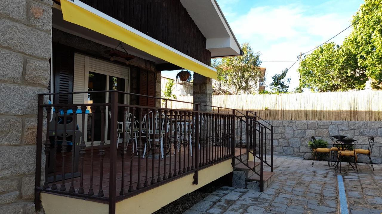 Casa Rural El Abuelo Arturo Becerril de la Sierra Exterior photo